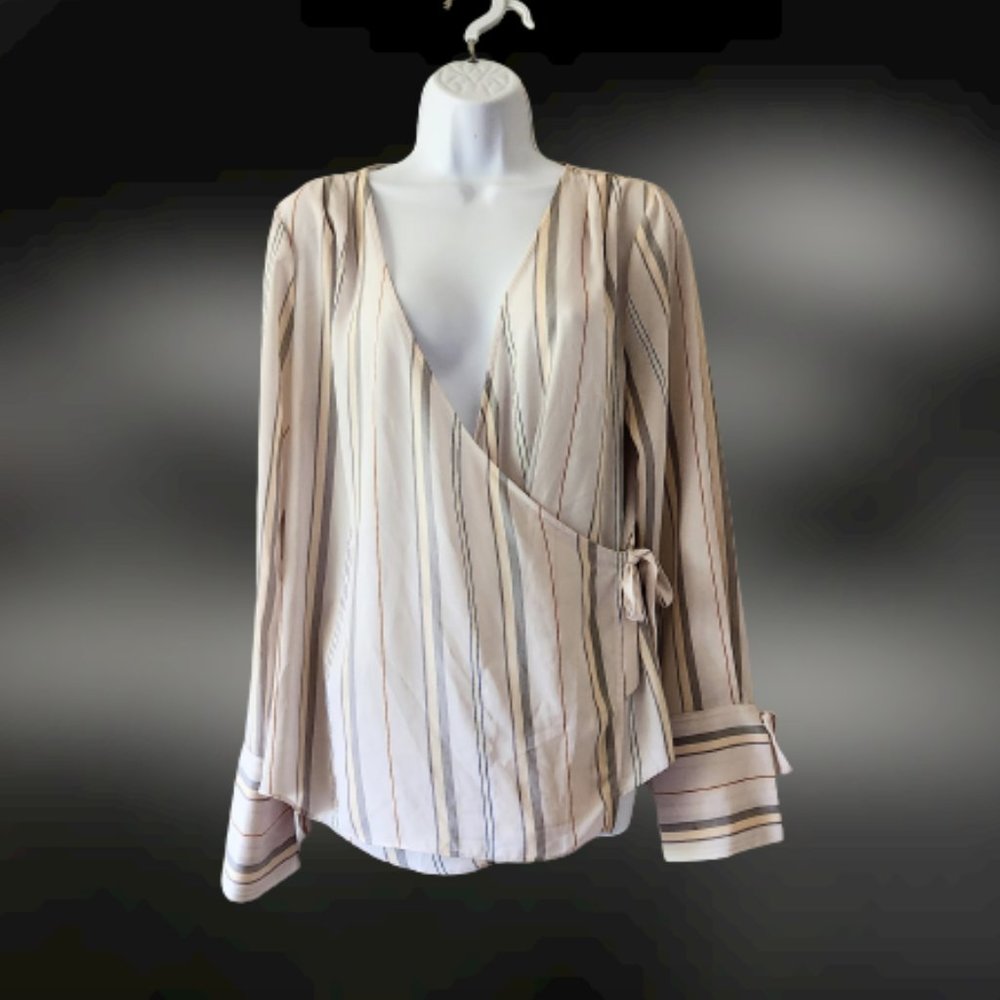 NWOT by TROUVE Elegant wrap striped blouse with cuffs SZ L